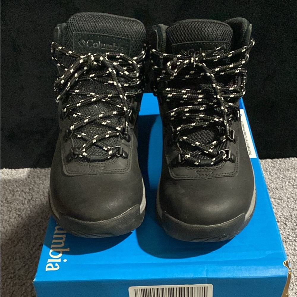 Columbia Hiking Boots